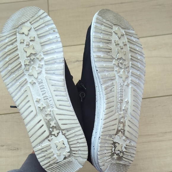 Hey Dude - Picture 5 of 6